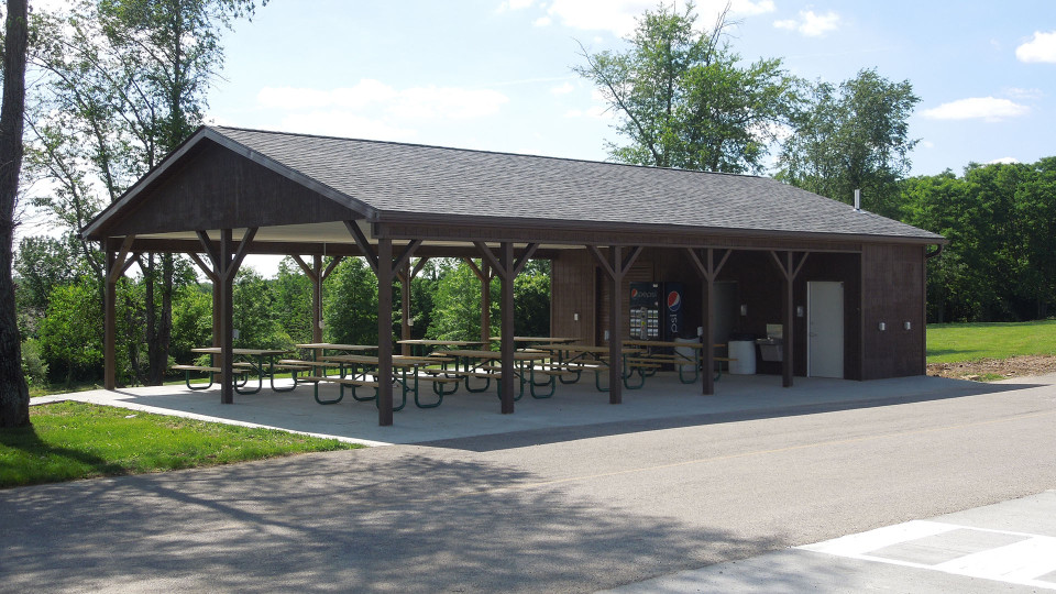 Disc Golf Shelter 1